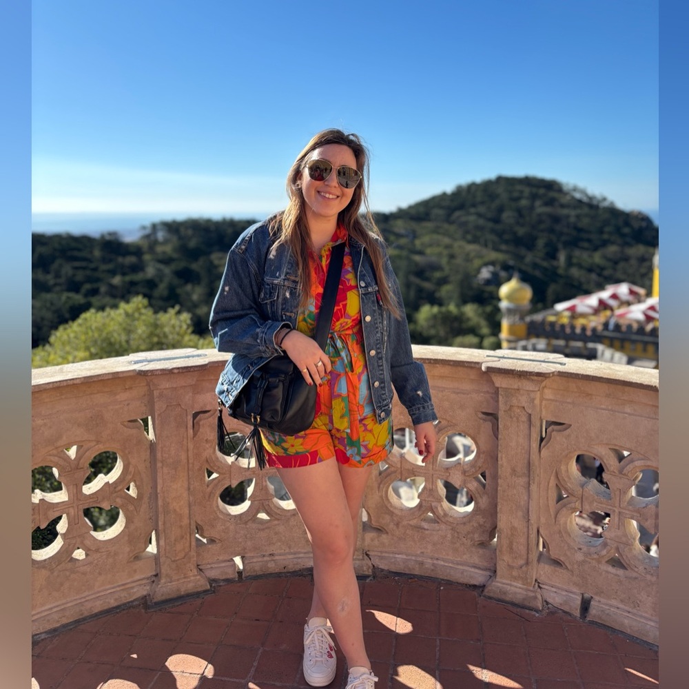 ⭐️ Meet Your Posher, Antonia ⭐️ - Picture 15 of 16